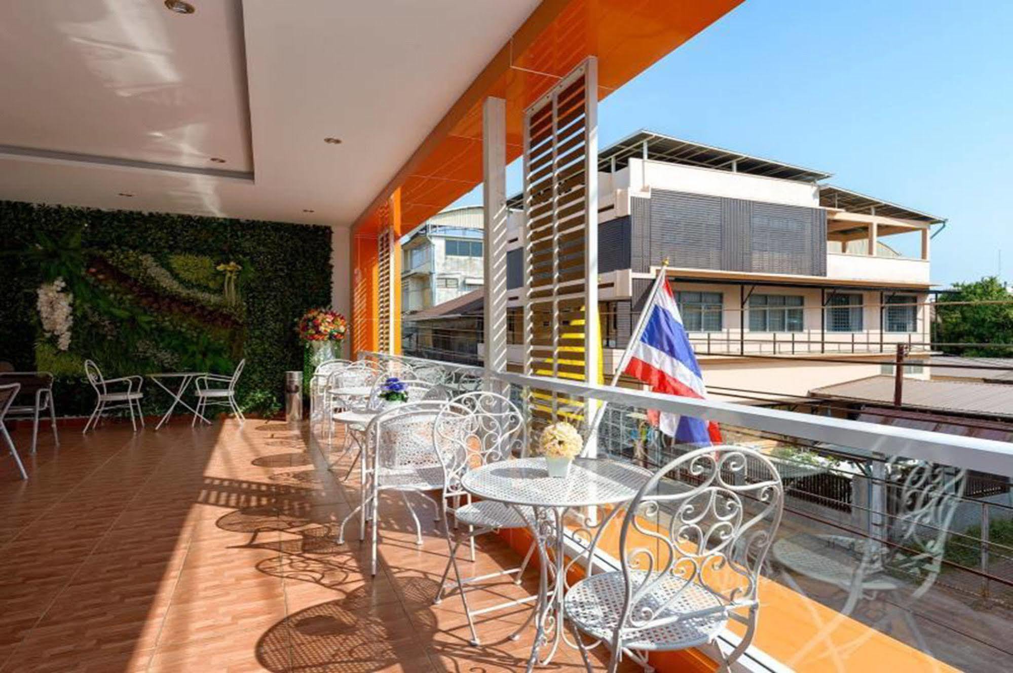 Klang Muang @ Nongkhai Hotel Nong Khai Ngoại thất bức ảnh